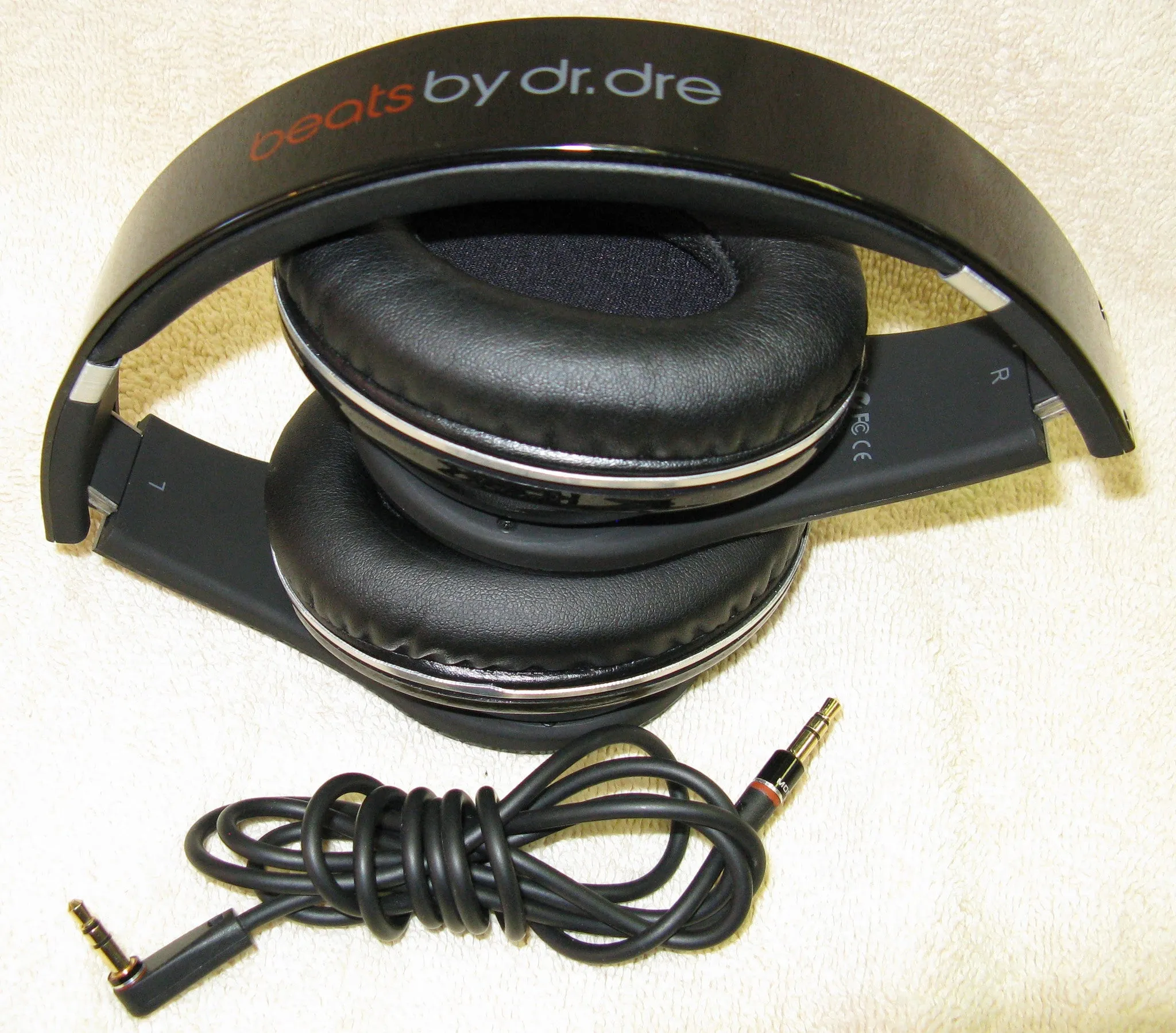 Beats by Dr. Dre Studio Noise Canceling Headphones