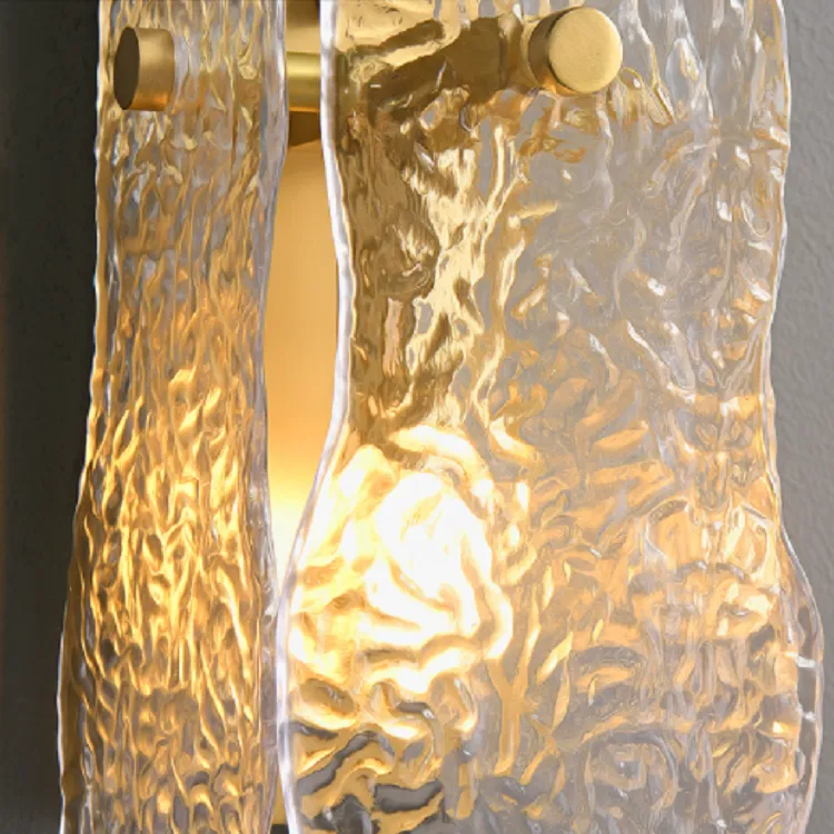 Glisa Wall Lamp