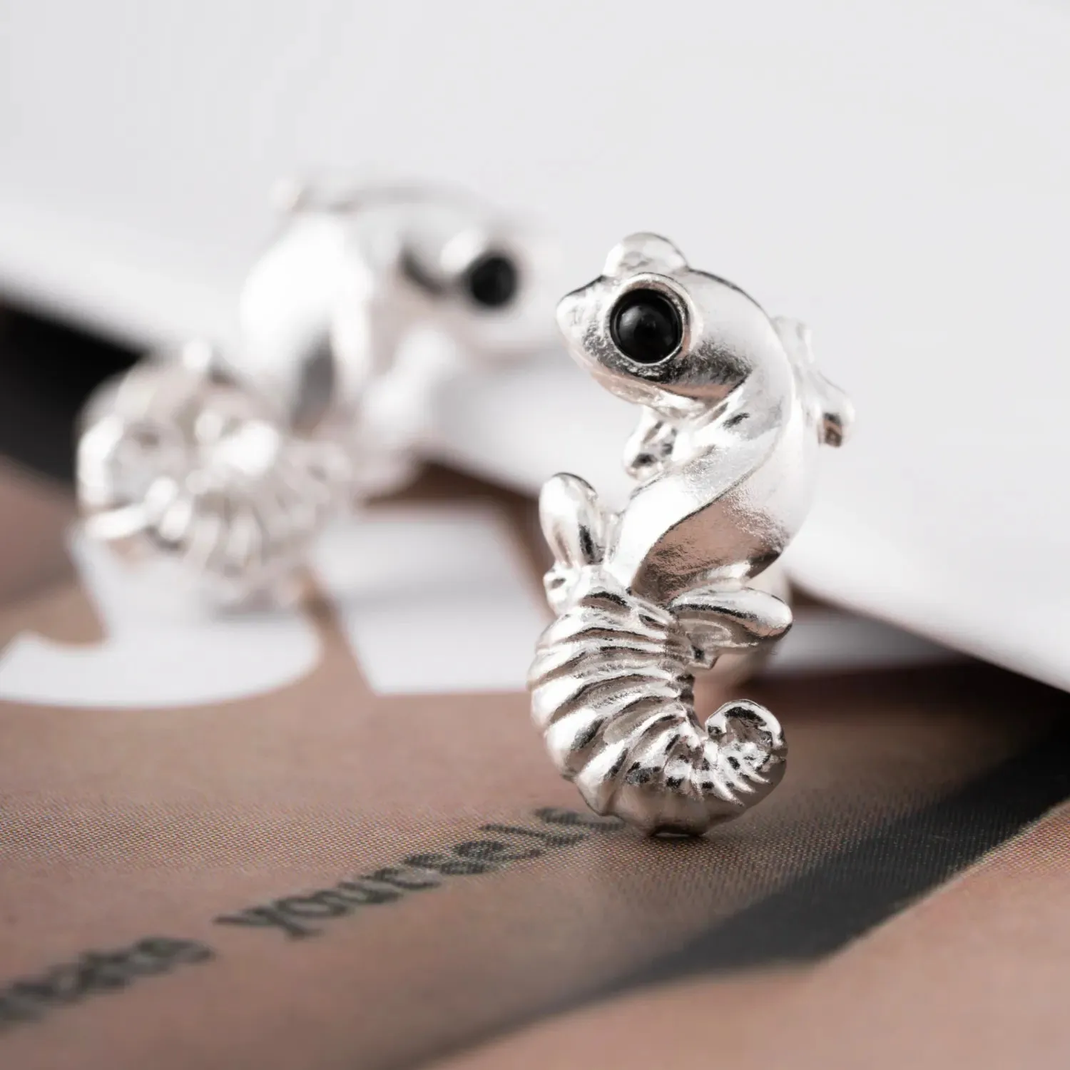 Knob Tail Gecko Earrings