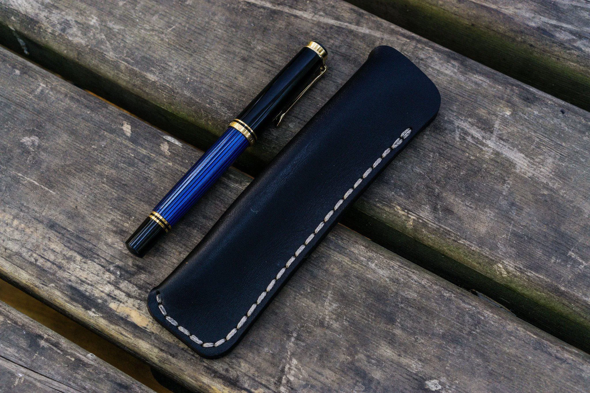 Leather Single Fountain Pen Case / Pen Pouch - Black