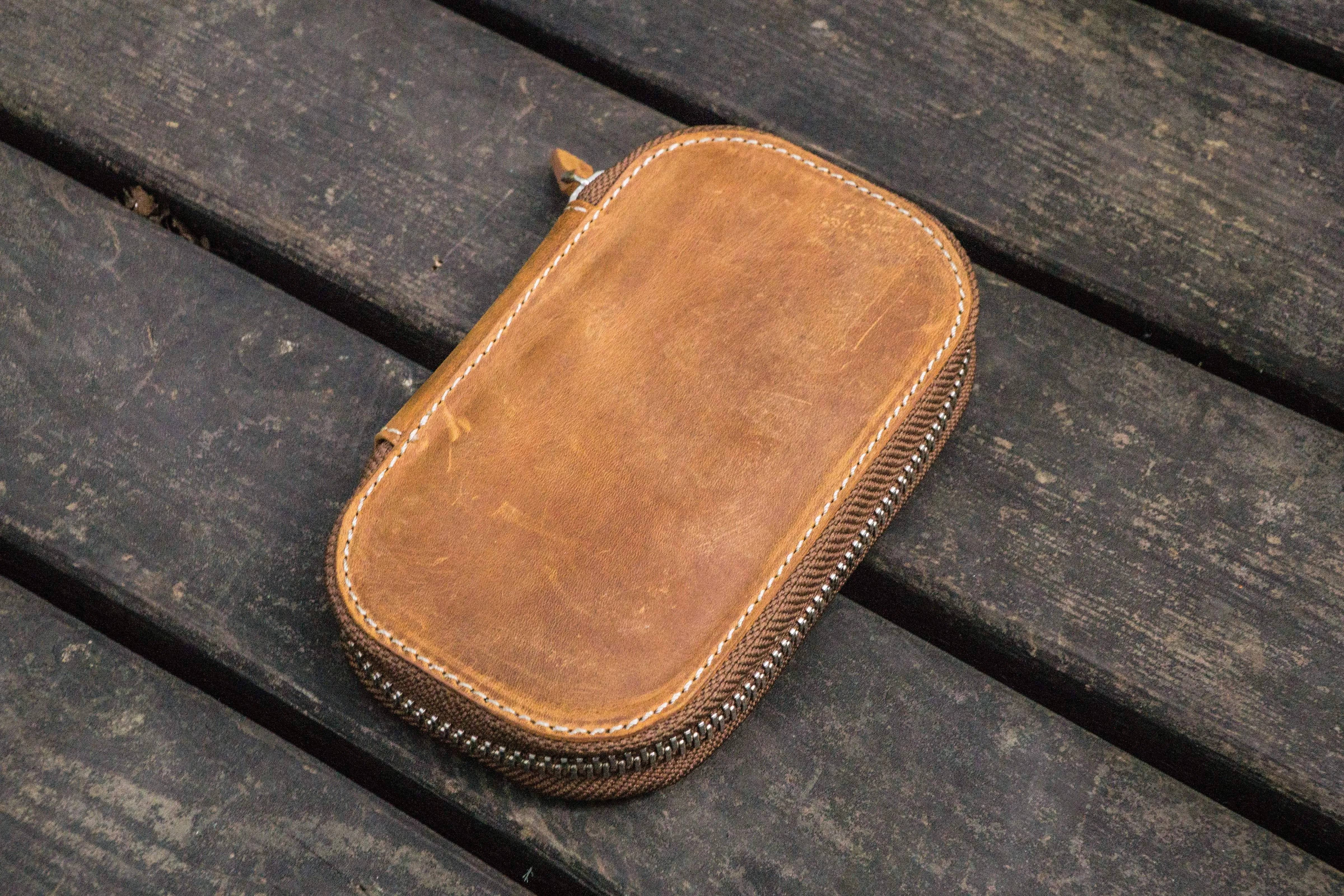 Leather Zippered 6 Slots Pen Case - Crazy Horse Brown