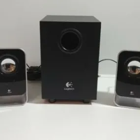 Logitech LS21 subwoofer and speakers - Refurbished