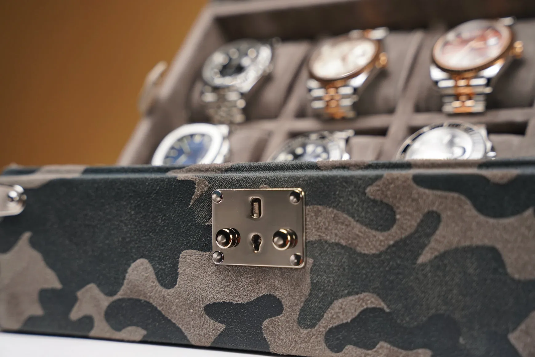 Petra Watch Case - Camouflage Grey