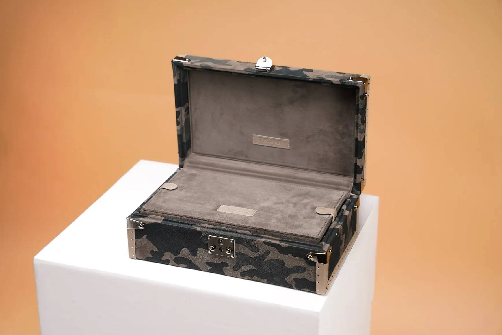 Petra Watch Case - Camouflage Grey