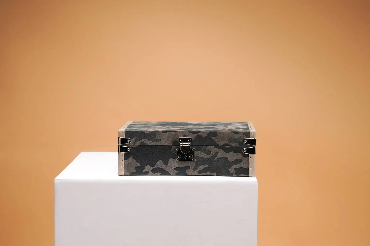 Petra Watch Case - Camouflage Grey