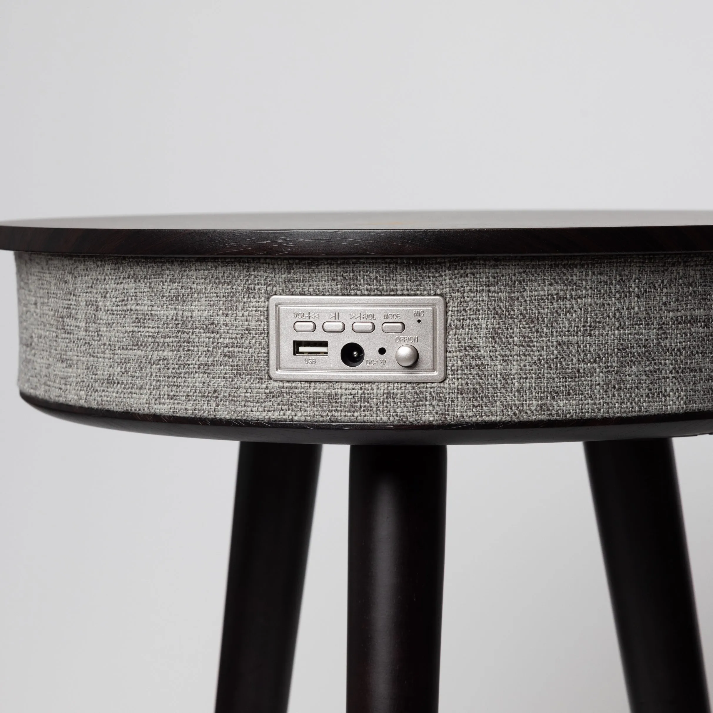 Rusée Smart Table with Speaker & Wireless Charger