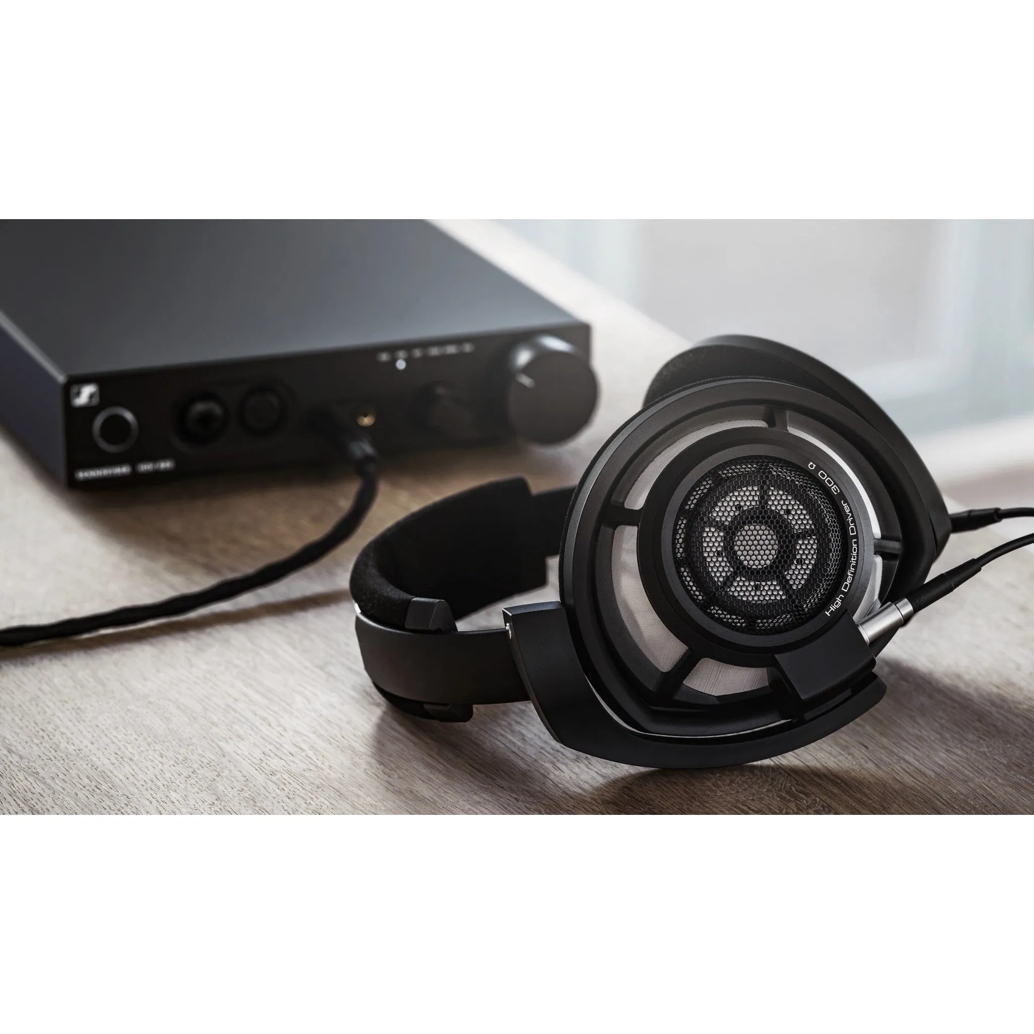 Sennheiser HDV 820 | Balanced Headphone DAC & Amp